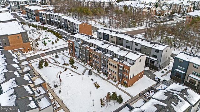 13039 HATTONTOWN SQ, Herndon, VA 20171