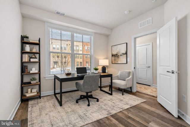 13039 HATTONTOWN SQ, Herndon, VA 20171