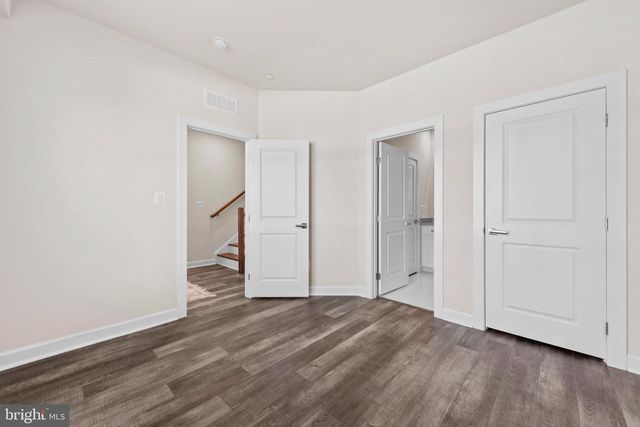 13039 HATTONTOWN SQ, Herndon, VA 20171