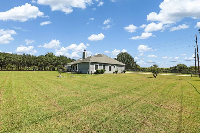 13942 Longstreet Road, Willis, TX 77318