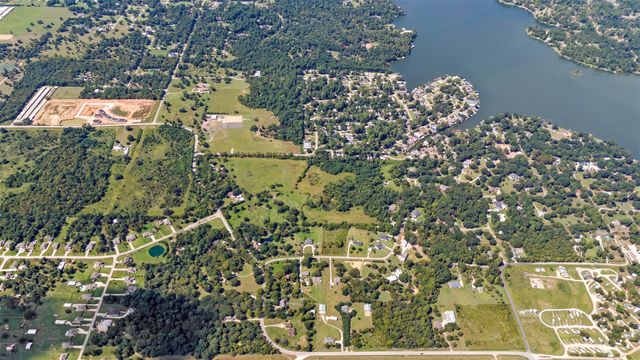 13942 Longstreet Road, Willis, TX 77318