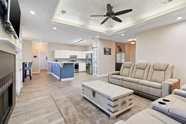 13942 Longstreet Road, Willis, TX 77318