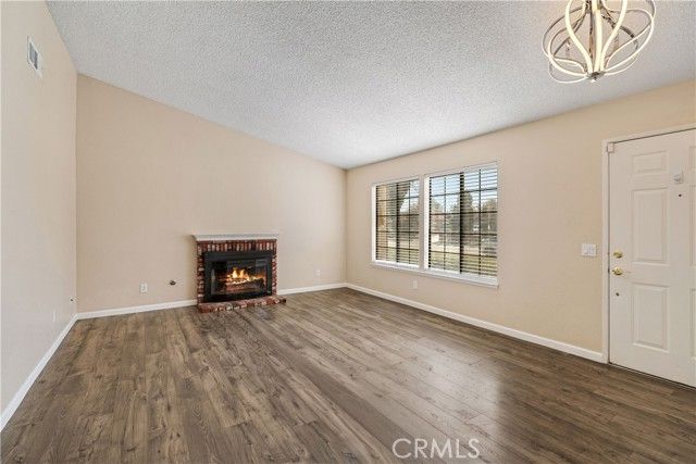 2741 W Avenue L4, Lancaster, CA 93536