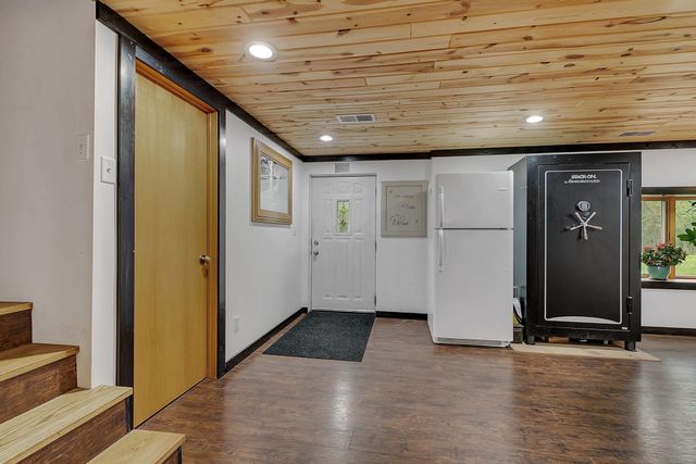 11305 15th Avenue NE, Rice, MN 56367