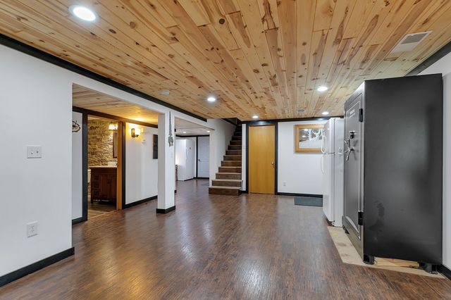 11305 15th Avenue NE, Rice, MN 56367