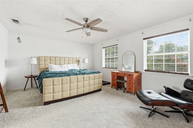 6204 Old Mill Circle, Watauga, TX 76148
