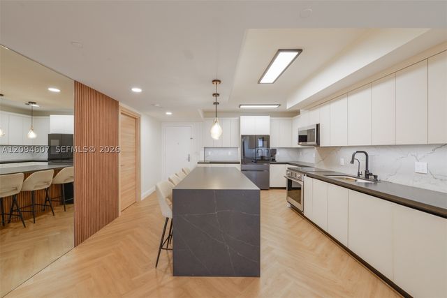 1850 S Ocean Dr 3702, Hallandale Beach, FL 33009
