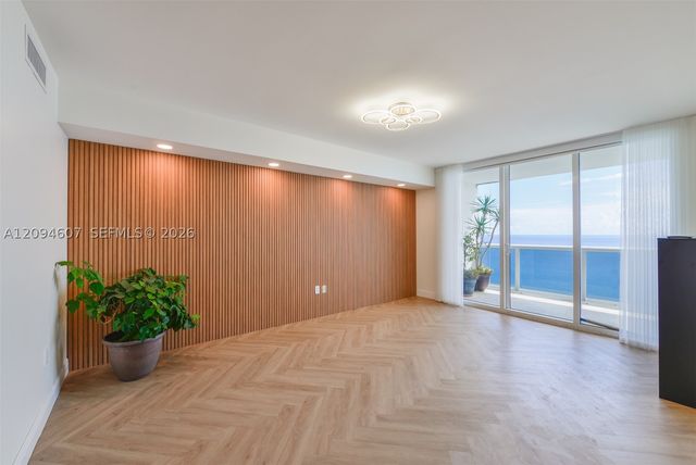 1850 S Ocean Dr 3702, Hallandale Beach, FL 33009