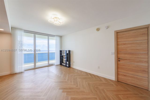 1850 S Ocean Dr 3702, Hallandale Beach, FL 33009