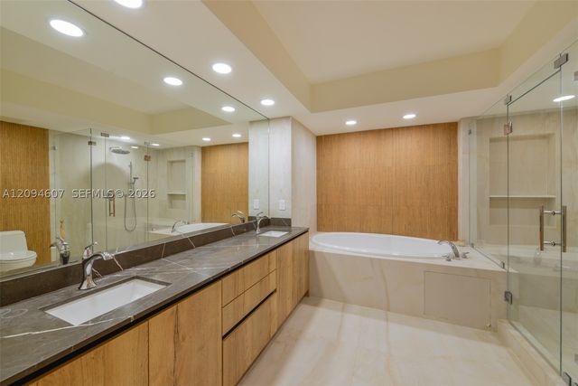 1850 S Ocean Dr 3702, Hallandale Beach, FL 33009