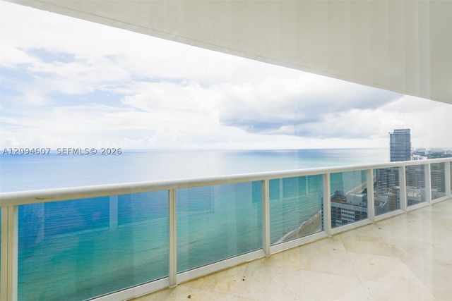 1850 S Ocean Dr 3702, Hallandale Beach, FL 33009