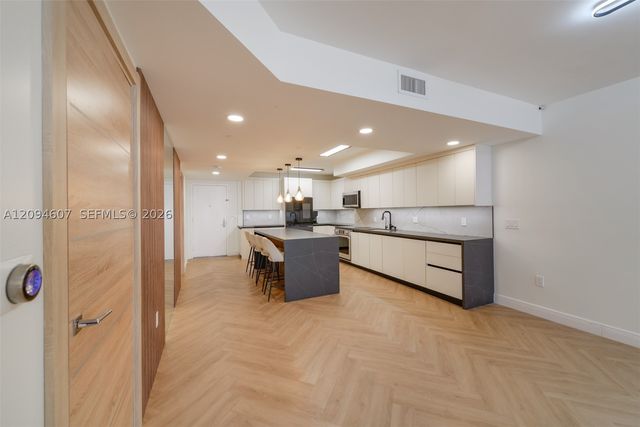 1850 S Ocean Dr 3702, Hallandale Beach, FL 33009