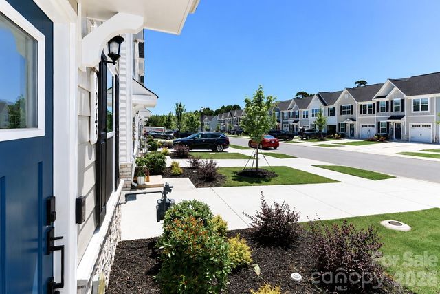 126 Jameson Park Drive C, Troutman, NC 28166