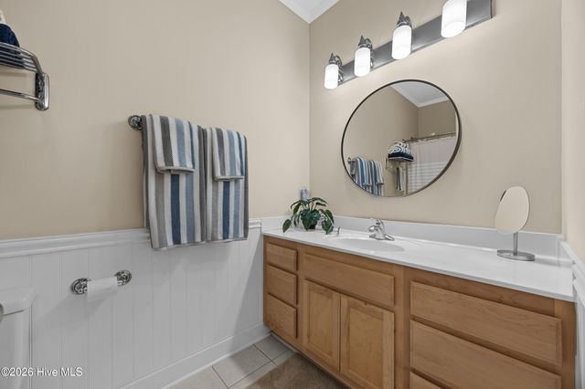 422 Settlers Lane, Kure Beach, NC 28449