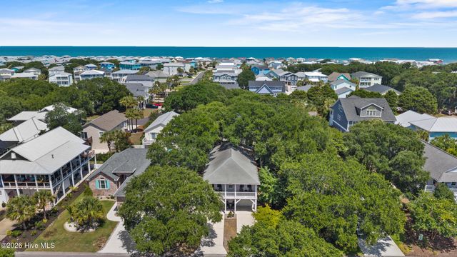 422 Settlers Lane, Kure Beach, NC 28449