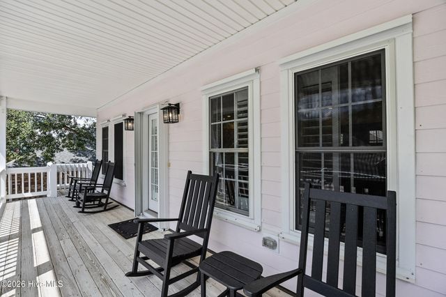 422 Settlers Lane, Kure Beach, NC 28449