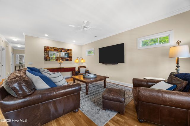 422 Settlers Lane, Kure Beach, NC 28449