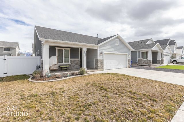 3347 S BOOTS WAY, Syracuse, UT 84075