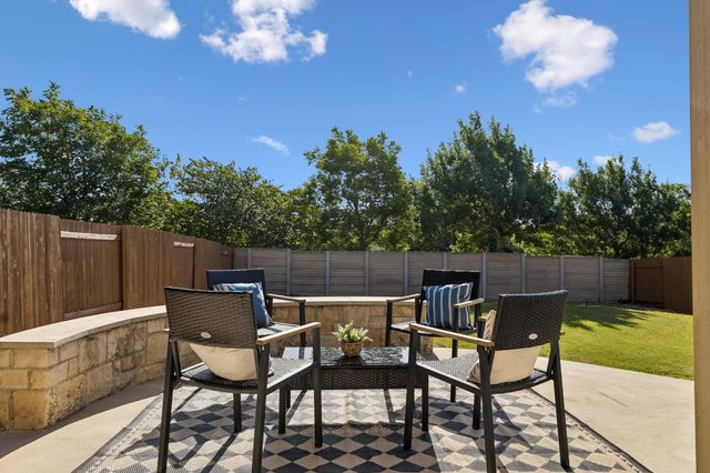 900 Myrna BND, Leander, TX 78641