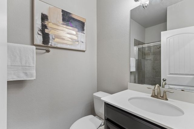 900 Myrna BND, Leander, TX 78641