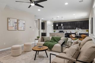 900 Myrna BND, Leander, TX 78641