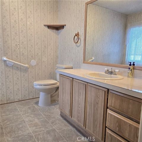 1536 S State Street 219, Hemet, CA 92544