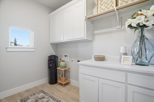 561 Royal Santana, Weatherford, TX 76087