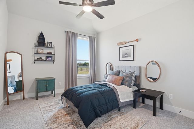 561 Royal Santana, Weatherford, TX 76087