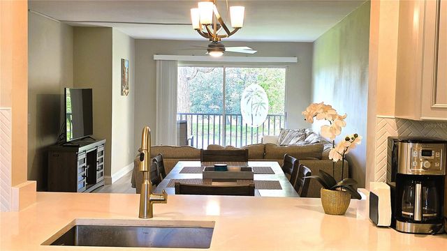 1450 HEATHER RIDGE BOULEVARD 201, Dunedin, FL 34698