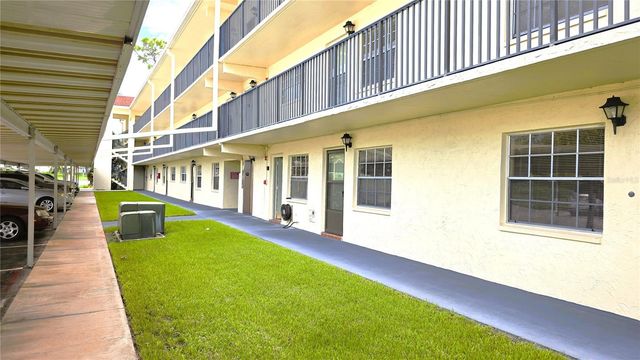 1450 HEATHER RIDGE BOULEVARD 201, Dunedin, FL 34698