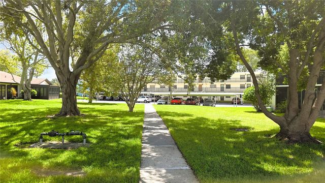 1450 HEATHER RIDGE BOULEVARD 201, Dunedin, FL 34698