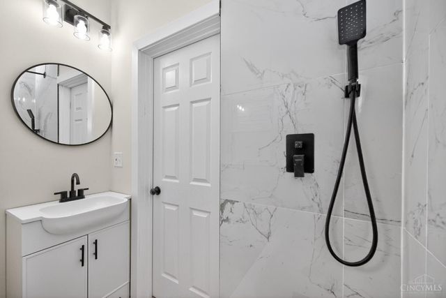 716 15th Avenue, Middletown, OH 45044