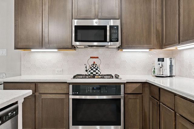 10612 Centre Glade Drive, Houston, TX 77043