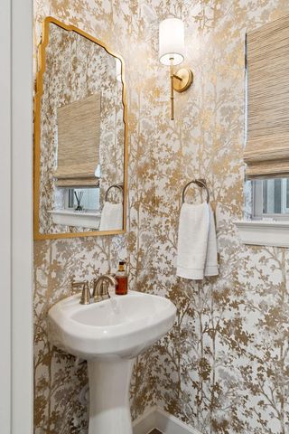 10612 Centre Glade Drive, Houston, TX 77043