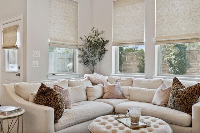 10612 Centre Glade Drive, Houston, TX 77043