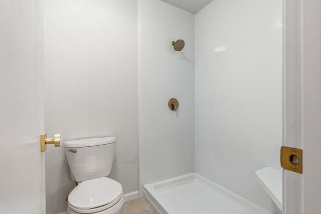 2227 Stanfield Dr, Stockton, CA 95209