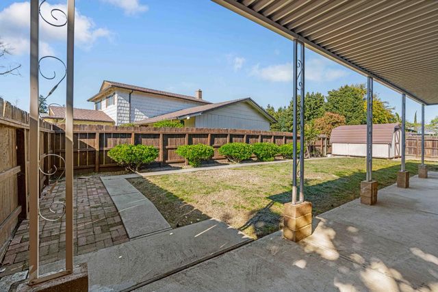 2227 Stanfield Dr, Stockton, CA 95209