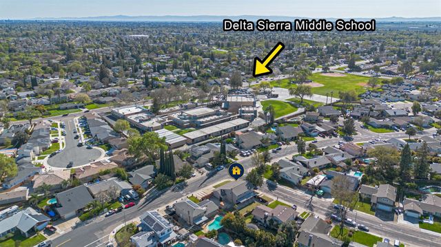 2227 Stanfield Dr, Stockton, CA 95209