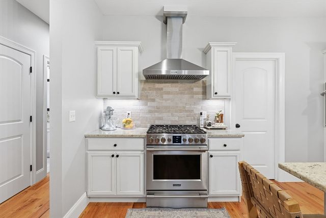 18 Pine St, Belchertown, MA 01007