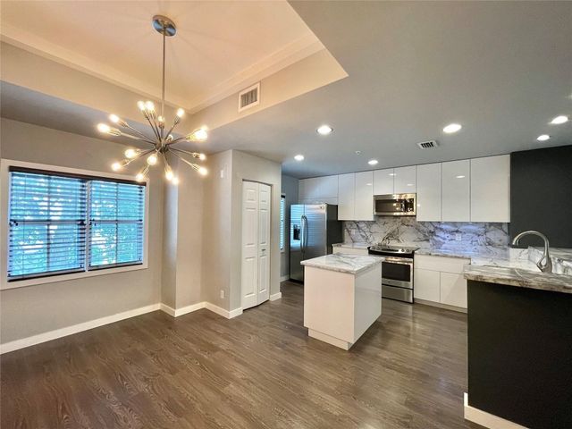 621 SW 1st Avenue 621, Pompano Beach, FL 33060