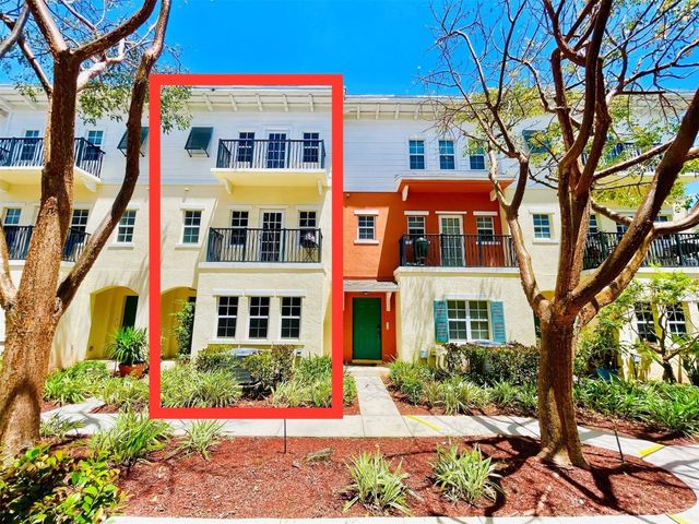 621 SW 1st Avenue 621, Pompano Beach, FL 33060