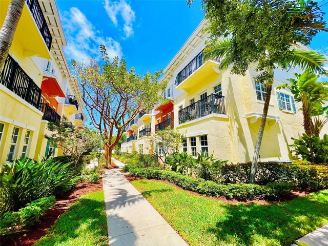 621 SW 1st Avenue 621, Pompano Beach, FL 33060