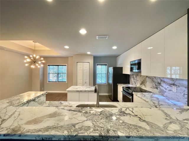 621 SW 1st Avenue 621, Pompano Beach, FL 33060