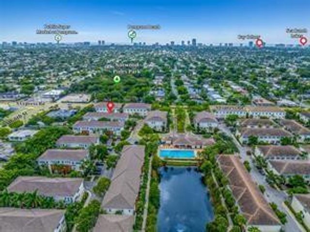 621 SW 1st Avenue 621, Pompano Beach, FL 33060