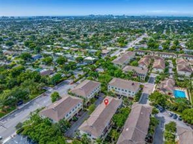 621 SW 1st Avenue 621, Pompano Beach, FL 33060