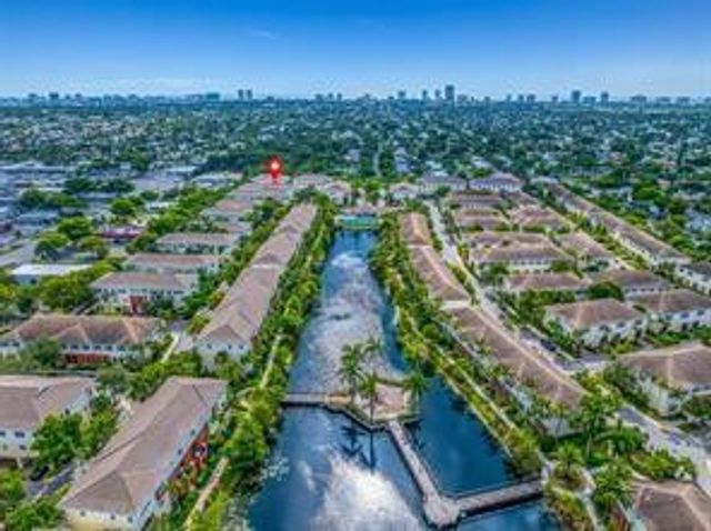 621 SW 1st Avenue 621, Pompano Beach, FL 33060