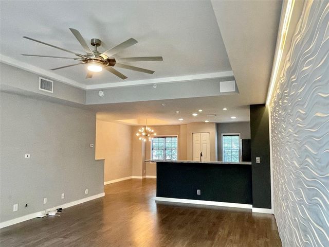 621 SW 1st Avenue 621, Pompano Beach, FL 33060