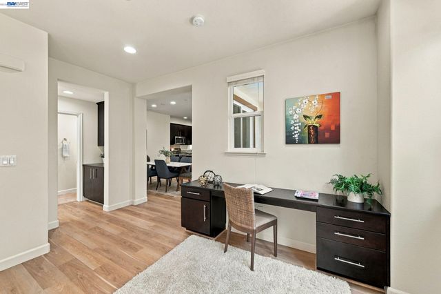1565 McCandless Dr, Milpitas, CA 95035