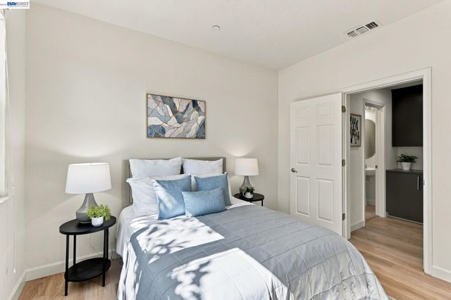 1565 McCandless Dr, Milpitas, CA 95035