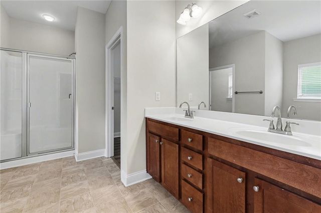 8528 Spivey Village Trail, Jonesboro, GA 30236